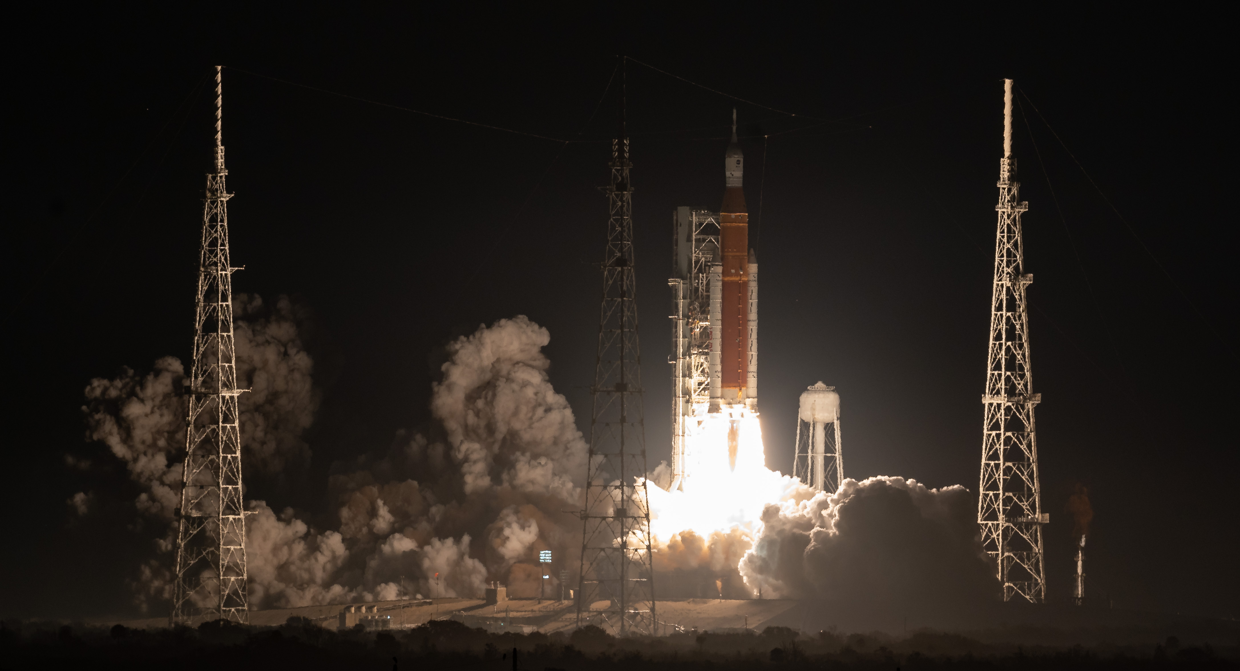 NASA’s Space Launch System rocket carrying the Orion spacecraft launches on the Artemis I flight test, 