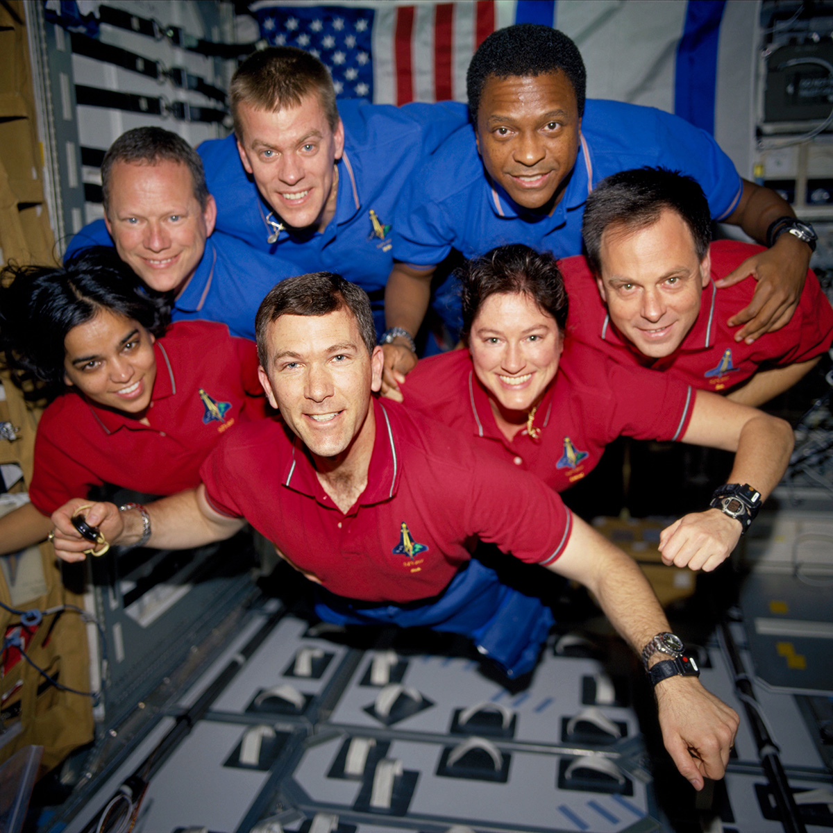 STS-107 Crew (top row l-r ): Mission Specialist 1 David M. Brown, Pilot William C. McCool, Payload Commander Michael P. Anderson (bottom row l-r): Mission Specialist 2 Kalpana Chawla, Commander Rick D. Husband, Mission Specialist 4 Laurel Blair Salton Clark, Payload Specialist 1 Ilan Ramon